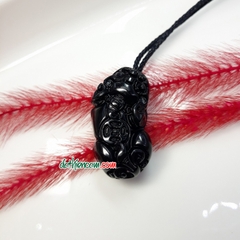 MẶT TỲ HƯU ĐEN