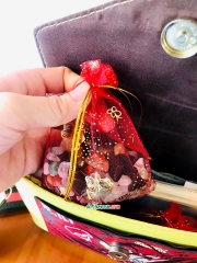 TÚI ĐỎ ĐÁ THIÊN CẦM