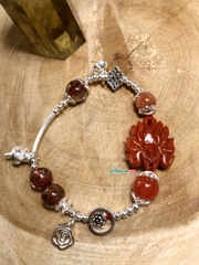 Vòng Tay Hồ Tiên Chúa Đá Cẩm Thạch Huyết