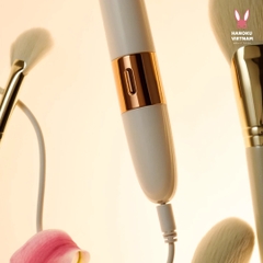 Dildo Bút Rung Massage Có Nắp Che - DV263