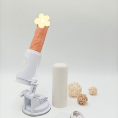 Dương Vật Giả Size Nhỏ 3x13.5cm Rung Thụt - DV261