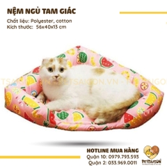 Nệm Cho Chó Mèo Hình Tam Giác