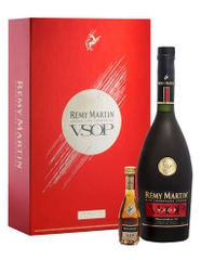 RƯỢU REMY MARTIN VSOP HỘP QUÀ 2018 (700ML / 40%)