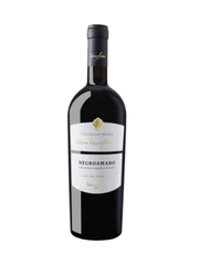 Rượu vang Ý Privata Collezione Varvaglione Negroamaro Chính Hãng