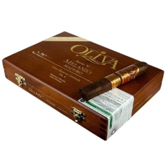 Xì gà Oliva Serie V Melanio Maduro No. 4 Corona Hộp 10 điếu Chính Hãng