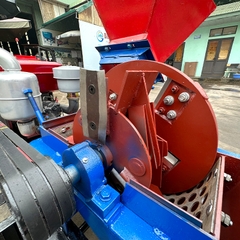 Máy băm gỗ đa năng 2T bệ kéo phiên bản mới