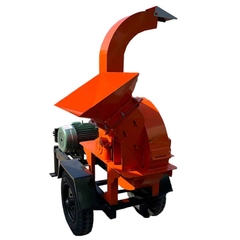 Máy Băm Cành Bệ Kéo