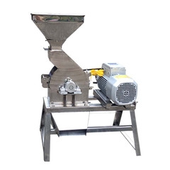 Máy nghiền thức ăn chăn nuôi BTI 10