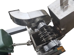 Máy nghiền thức ăn chăn nuôi BI 12