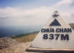 Giá Vé Cáp Treo Núi Chứa Chan Gia Lào Đồng Nai 2024
