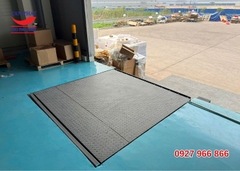Dock Leveler 3 Tấn (2100mm x 2080mm)