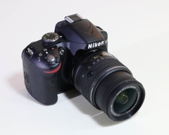 Nikon D3200 + kit 18-55 VR