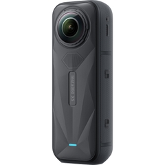 Insta360 X5 (Essentials Bundle)