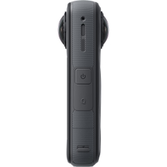 Insta360 X5 (Essentials Bundle)