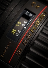 Ống kính Tokina AF 12-24mm f/4 AT-X Pro DX II For Canon len 90%