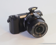 Máy Ảnh Sony Alpha A5000 kit 16-50mm mới 100%