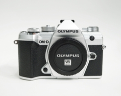 Máy Ảnh Olympus OM-D E-M5 Mark III
