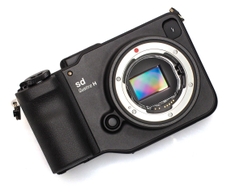 Sigma SD Quattro Digital Camera + 30mm f/1.4 (Chính hãng)