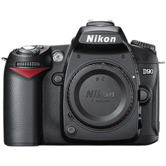 Nikon D90 + Kit 18-105mm VR