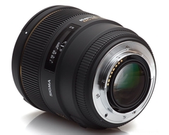 Sigma 85mm f/1.4 EX DG HSM Lens For Canon