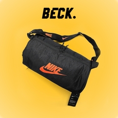 Túi Trống Thể Thao Nike Quai Logo Cam
