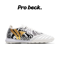 Giày Bóng Đá Kamito PRESIDENT Trắng Đen TF