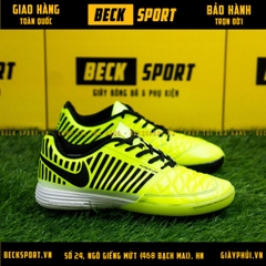 Giày Bóng Đá Nike Lunar Gato II Nõn Chuối Vạch Đen IC