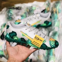 Giày Bóng Đá Nike Mercurial 13 Academy Xám Xanh Lục Vạch Vàng V2 TF