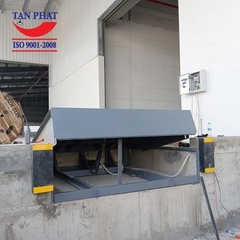 Sàn nâng thủy lực 8 tấn an toàn vận hành