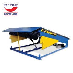 Dock leveler thủy lực kết nối xe & kho an toàn