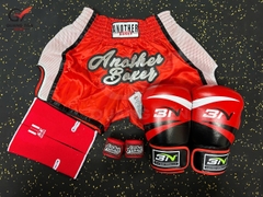 COMBO TẬP BOXING CƠ BẢN GĂNG BOXING + BĂNG ĐA + QUẦN MUAY + TẤT BẢO VỆ - ĐỎ