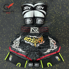 COMBO TẬP BOXING CƠ BẢN GĂNG BOXING + BĂNG ĐA + QUẦN MUAY + TẤT BẢO VỆ - ĐEN