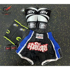 COMBO TẬP BOXING CƠ BẢN GĂNG BOXING + BĂNG ĐA + QUẦN MUAY + TẤT BẢO VỆ - ĐEN