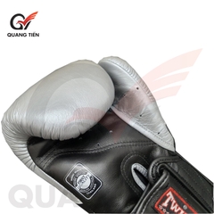 Găng Tay Boxing Twins EXTRA DESIGN BGVL6 – ĐEN BẠC