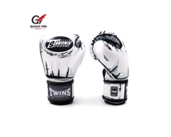 GĂNG TAY BOXING TWINS FBGVL4-66 COMIC