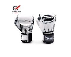 GĂNG TAY BOXING TWINS FBGVL4-66 COMIC