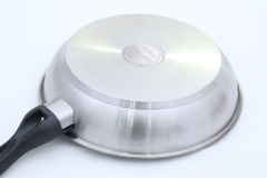 Chảo inox chống dính 3 đáy 28 cm Fivestar