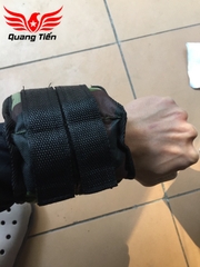Tạ đeo tay chân cát rằn ri bộ đội thể dục siêu bền