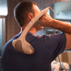 Máy massage cầm tay chuyên dụng kèm nhiệt HoMedics HHP-350