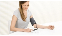 Máy đo huyết áp bắp tay Beurer BM40 (bao gồm adapter)