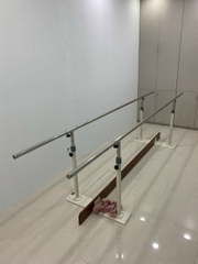 PN01 - Khung song song tập đi