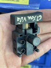 Công tắc xoa vữa tường