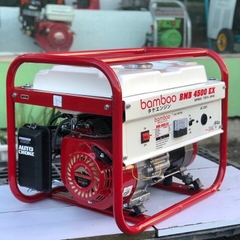 Máy phát điện bomboo BMB4500EX (có đề le gió tự động)