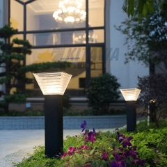 Đèn năng lượng mặt trời 5W Jindian V600