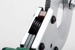 Kéo cắt cáp loại Ratchet SATA 72511 - RATCHETING CABLE CUTTER 240MM