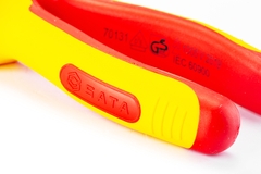 Kìm cắt mũi nhọn VDE SATA 6 inch 70131