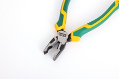 Kìm cắt dây kim loại 7 inch SATA 70322D - HIGH LEVERAGE COMBINATION PLIERS 7