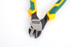Kìm cắt dây kim loại mũi cong SATA 7 inch 70223D - HIGH LEVERAGE DIAGONAL PLIERS 7
