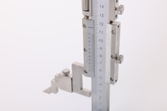 Thước đo chiều cao 200mm SATA 91542 - HEIGHT GAUGE  0-200MM
