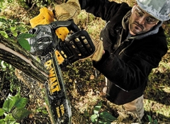 Máy cưa xích dùng pin Dewalt DCCS620B